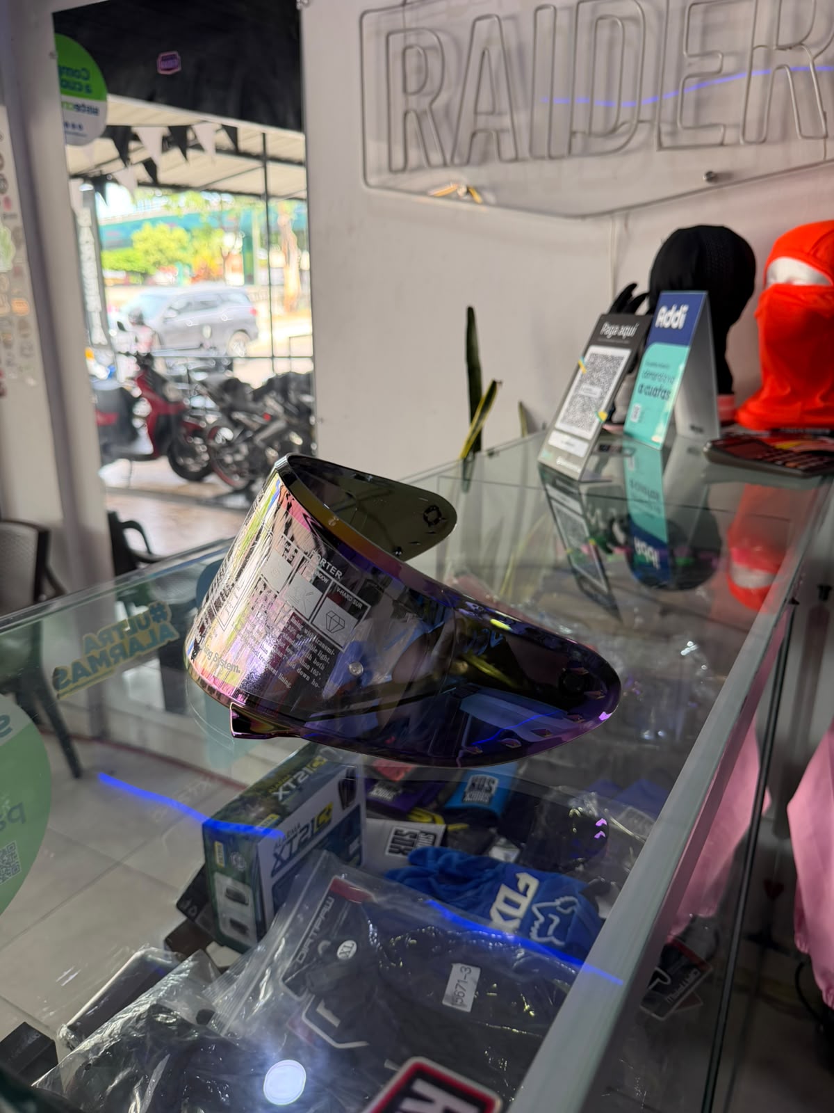 VISOR MT TARGO V 14 — imagen 1